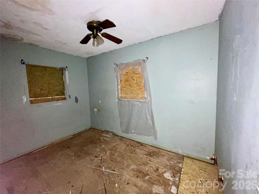 119 Z A Hunter Road, Bessemer City, NC 28016.  MLS# CAR4359704, YatesRealty ID 10698. Bedroom