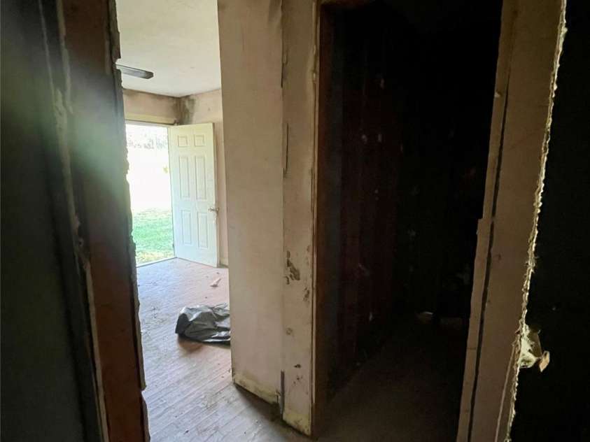 119 Z A Hunter Road, Bessemer City, NC 28016.  MLS# CAR4359704, YatesRealty ID 10698. Hallway