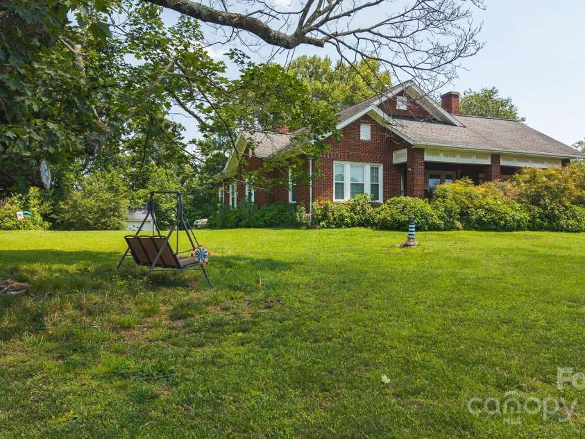 1040 NC 90 Highway, Taylorsville, NC 20681.  MLS# CAR4254139, YatesRealty ID 107. 