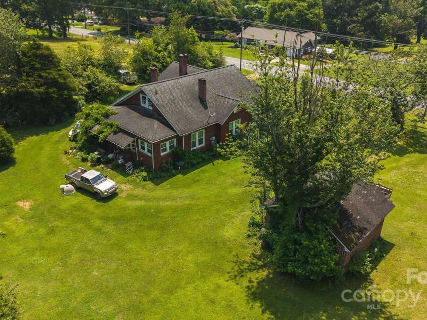 1040 NC 90 Highway, Taylorsville, NC 20681.  MLS# CAR4254139, YatesRealty ID 107. 