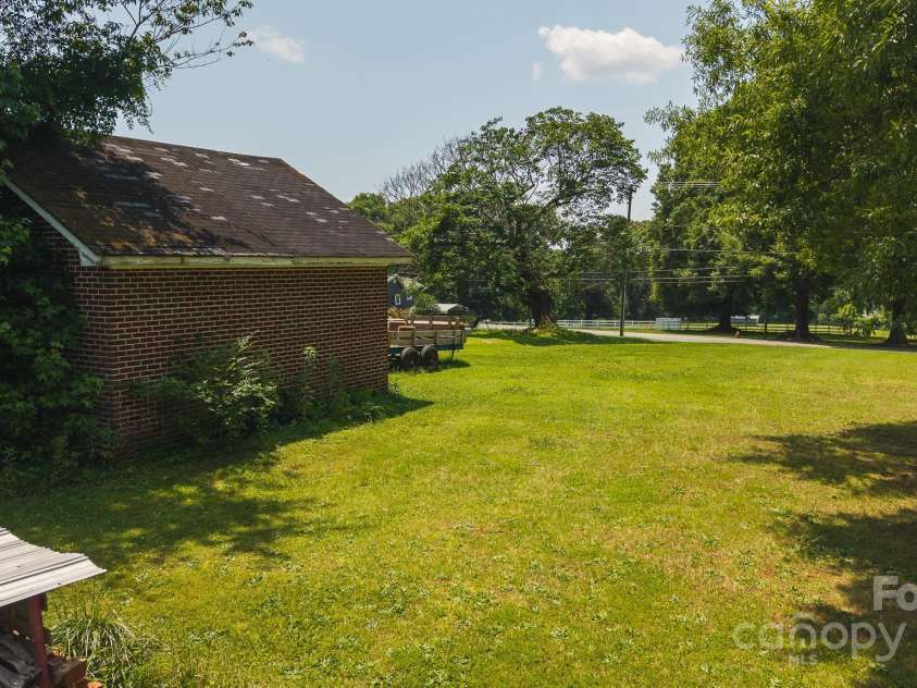 1040 NC 90 Highway, Taylorsville, NC 20681.  MLS# CAR4254139, YatesRealty ID 107. 