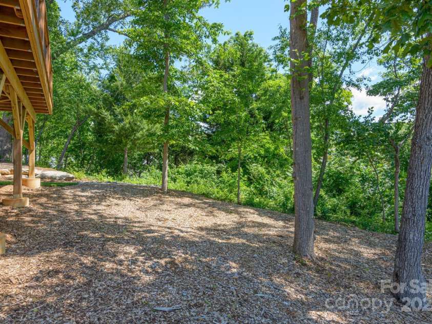 171 Abundance Run, Asheville, NC 28805.  MLS# CAR4145601, YatesRealty ID 107. 