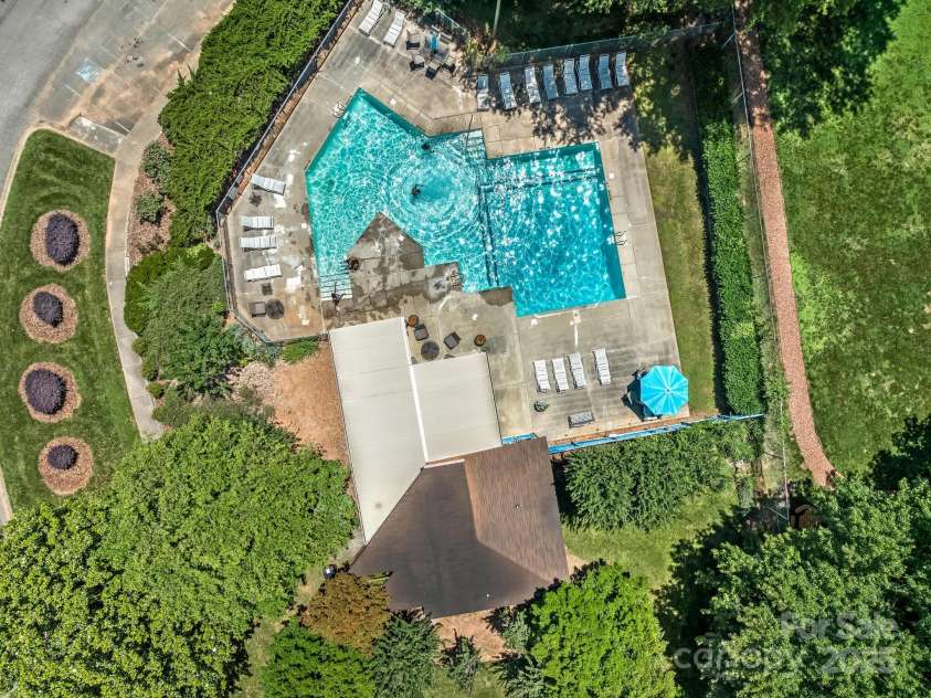 7378 Winery Lane, Charlotte, NC 28227.  MLS# CAR4146515, YatesRealty ID 1070. 