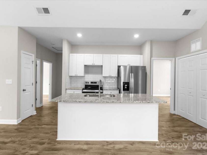 228 Chestnut Street, Shelby, NC 28150.  MLS# CAR4220800, YatesRealty ID 10701. 