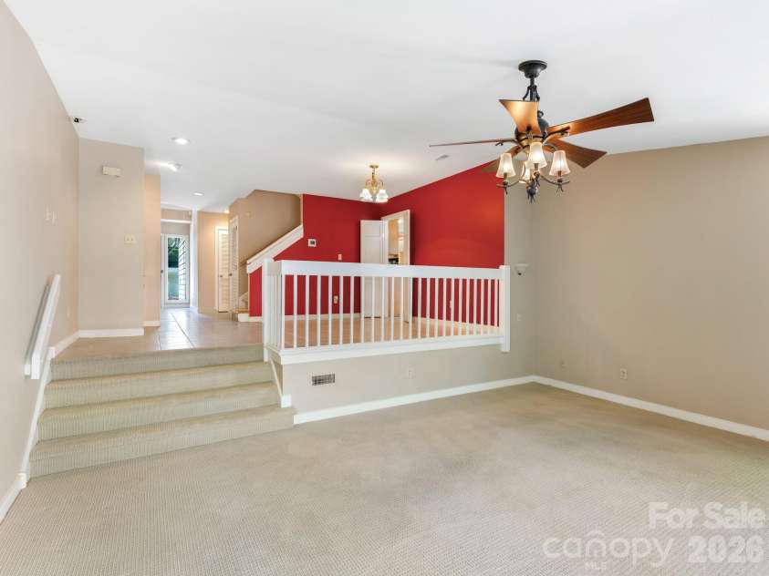 6516 Bentridge Drive, Charlotte, NC 28226.  MLS# CAR4367092, YatesRealty ID 10701. 