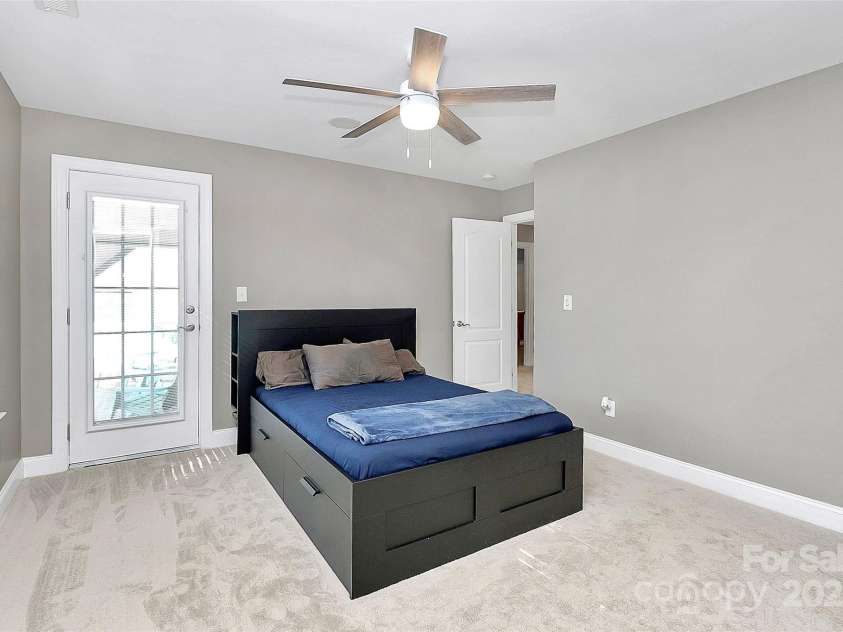 1105 Hoyle Lane, Waxhaw, NC 28173.  MLS# CAR4248556, YatesRealty ID 10702. 