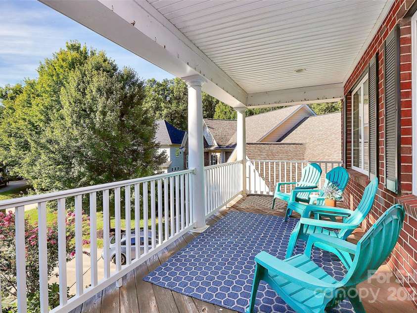 1105 Hoyle Lane, Waxhaw, NC 28173.  MLS# CAR4248556, YatesRealty ID 10702. 