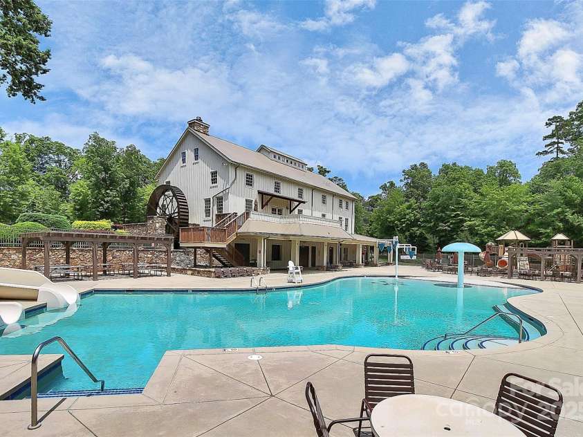 1105 Hoyle Lane, Waxhaw, NC 28173.  MLS# CAR4248556, YatesRealty ID 10702. 