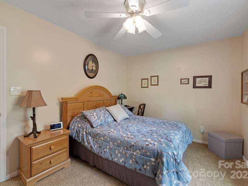 299 Waterway Drive, Lexington, NC 27292.  MLS# CAR4249975, YatesRealty ID 10703. 