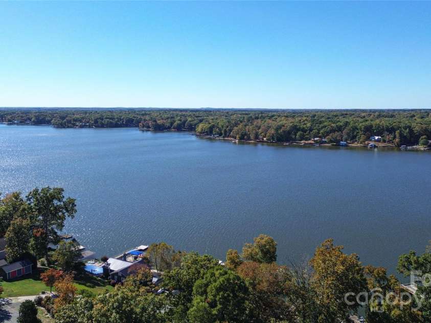 299 Waterway Drive, Lexington, NC 27292.  MLS# CAR4313581, YatesRealty ID 10703. 