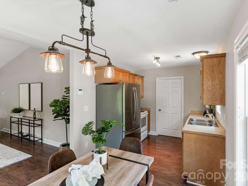 936 Cason Street, Belmont, NC 28012.  MLS# CAR4364697, YatesRealty ID 10703. 