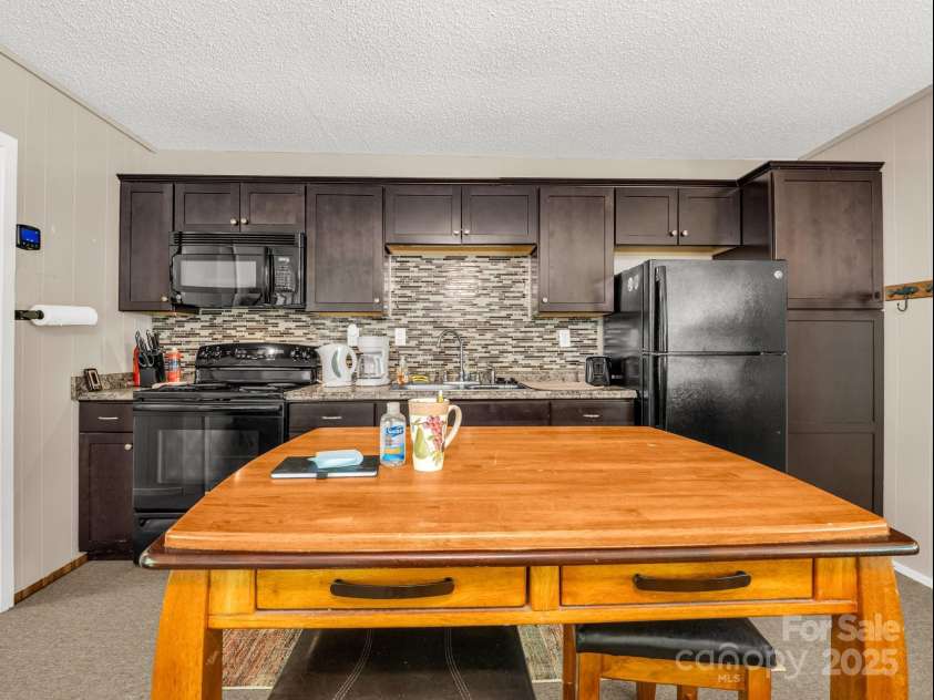 128 Winding Creek Court, Lake Lure, NC 28746.  MLS# CAR4252043, YatesRealty ID 10704. 