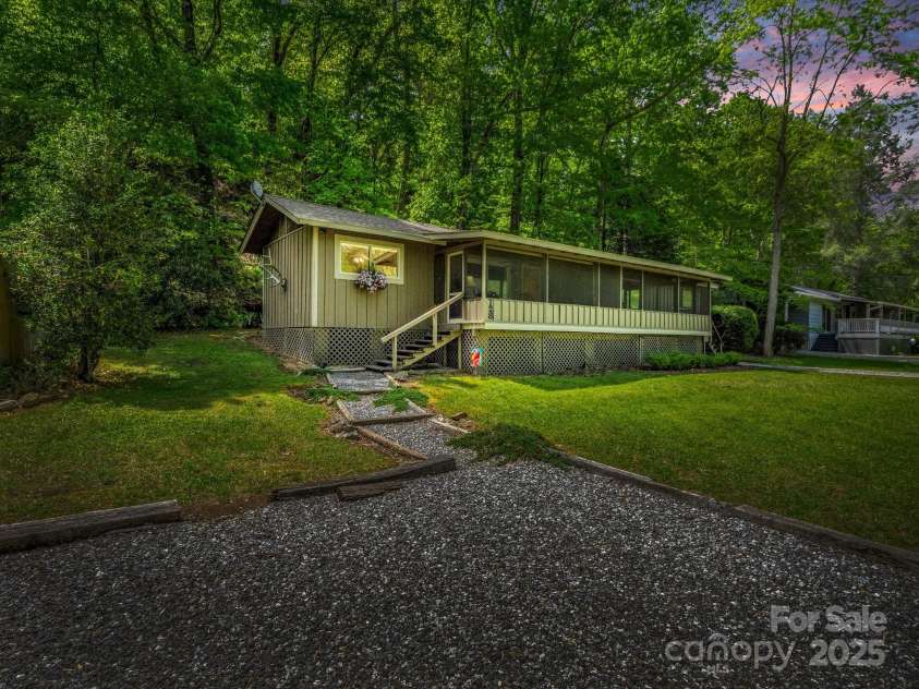 128 Winding Creek Court, Lake Lure, NC 28746.  MLS# CAR4252043, YatesRealty ID 10704. 