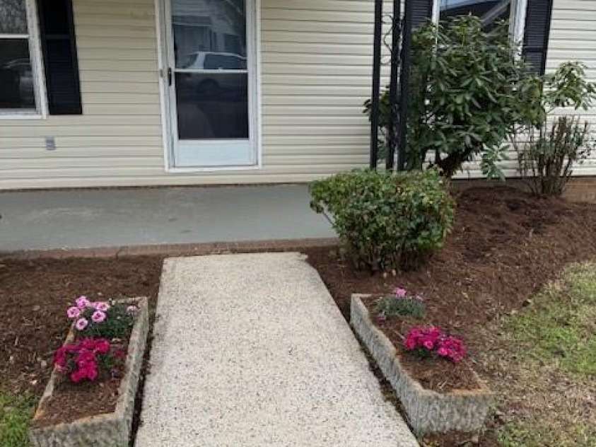 1628 B Avenue, Hickory, NC 28602.  MLS# CAR4243053, YatesRealty ID 10705. 