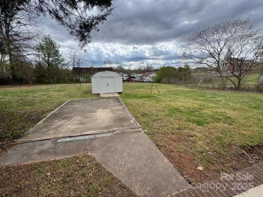 1628 B Avenue, Hickory, NC 28602.  MLS# CAR4243053, YatesRealty ID 10705. 