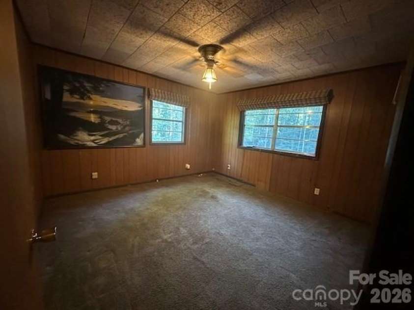 232 Heavenly View Drive, Sylva, NC 28779.  MLS# CAR4352569, YatesRealty ID 10706. 