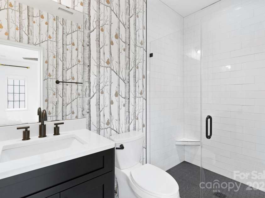 9020 Tynecastle Commons Court, Charlotte, NC 28226.  MLS# CAR4247003, YatesRealty ID 10706. 