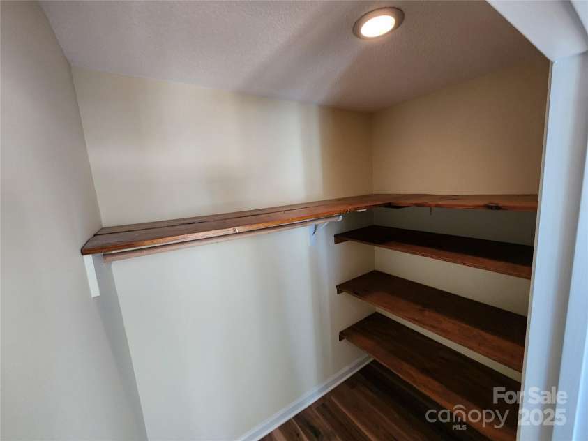 1301 Huckleberry Drive, Lincolnton, NC 28092.  MLS# CAR4238285, YatesRealty ID 10707. 