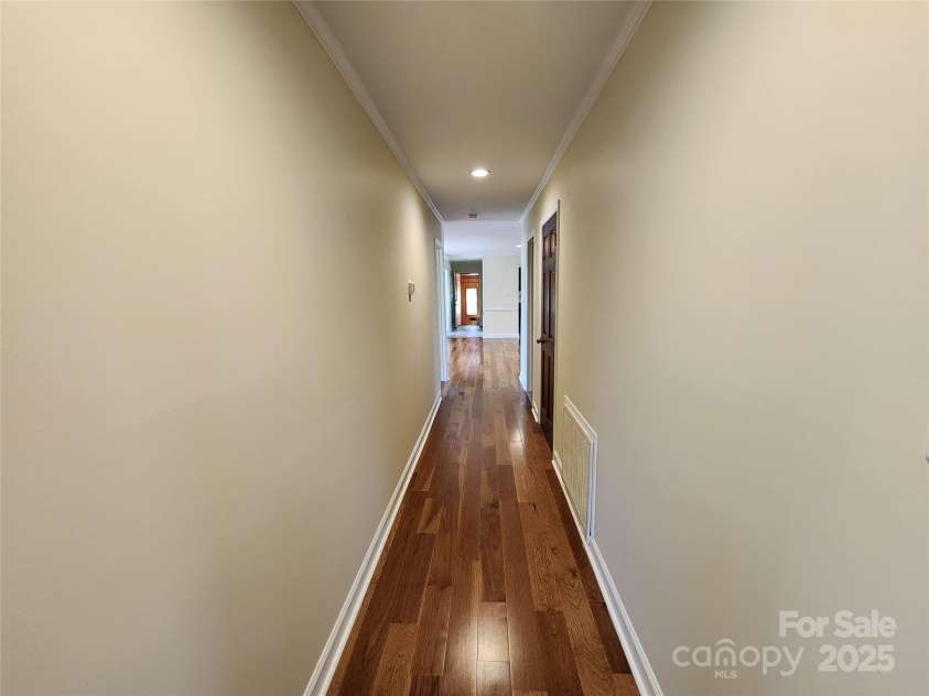 1301 Huckleberry Drive, Lincolnton, NC 28092.  MLS# CAR4238285, YatesRealty ID 10707. 