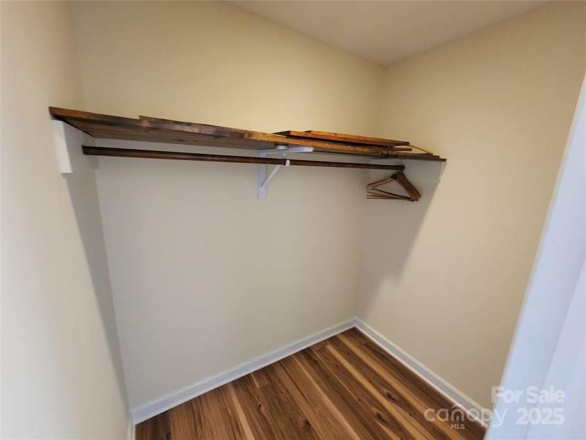 1301 Huckleberry Drive, Lincolnton, NC 28092.  MLS# CAR4238285, YatesRealty ID 10707. 