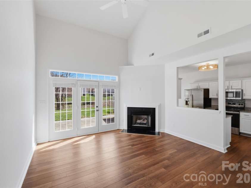 1320 Anthem Court, Charlotte, NC 28205.  MLS# CAR4357960, YatesRealty ID 10707. 