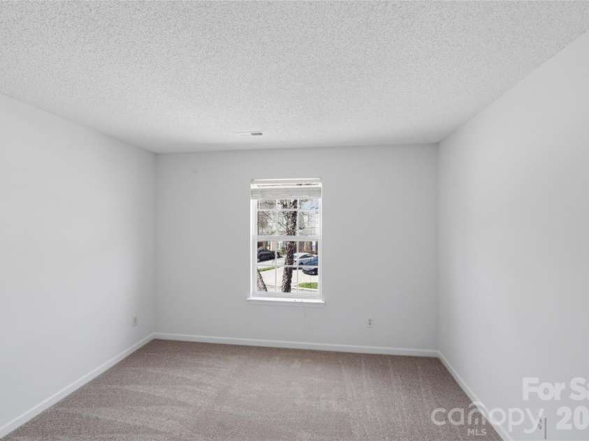 1320 Anthem Court, Charlotte, NC 28205.  MLS# CAR4357960, YatesRealty ID 10707. 