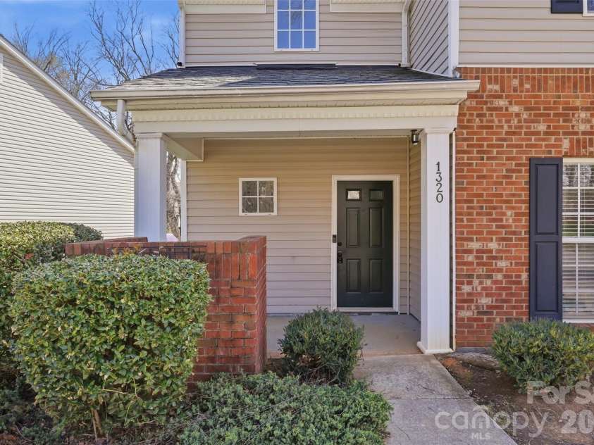 1320 Anthem Court, Charlotte, NC 28205.  MLS# CAR4357960, YatesRealty ID 10707. 