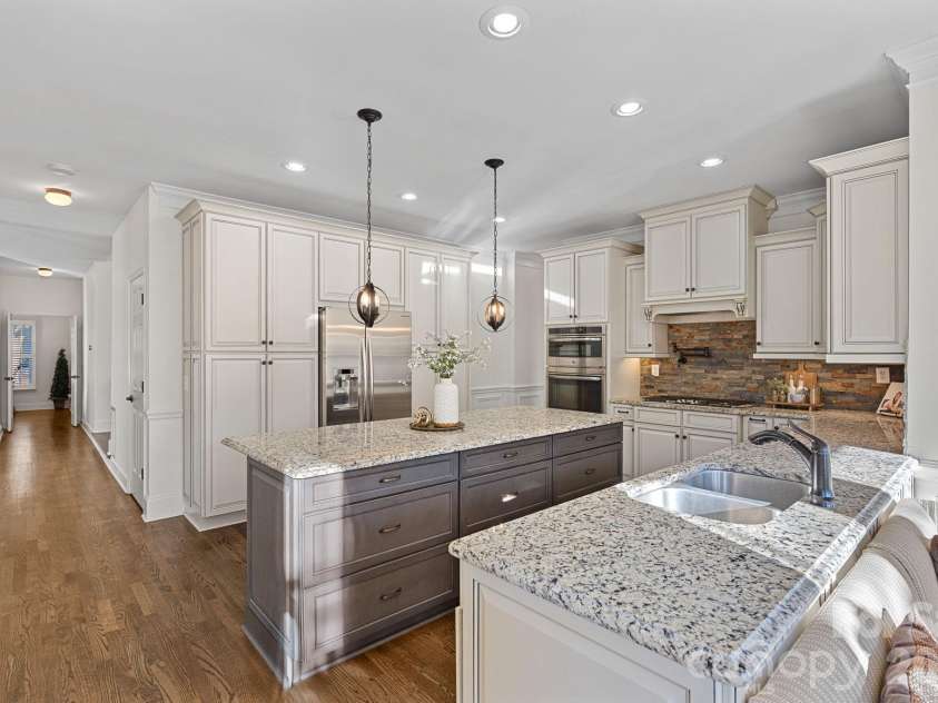 134 Lawrence Tee Lane, Mooresville, NC 28117.  MLS# CAR4359294, YatesRealty ID 10708. 