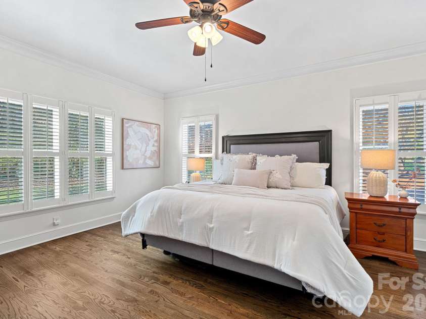 134 Lawrence Tee Lane, Mooresville, NC 28117.  MLS# CAR4359294, YatesRealty ID 10708. Primary Suite