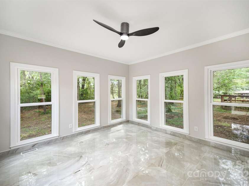 1513 White Ridge Drive, Rock Hill, SC 29732.  MLS# CAR4253408, YatesRealty ID 10709. 