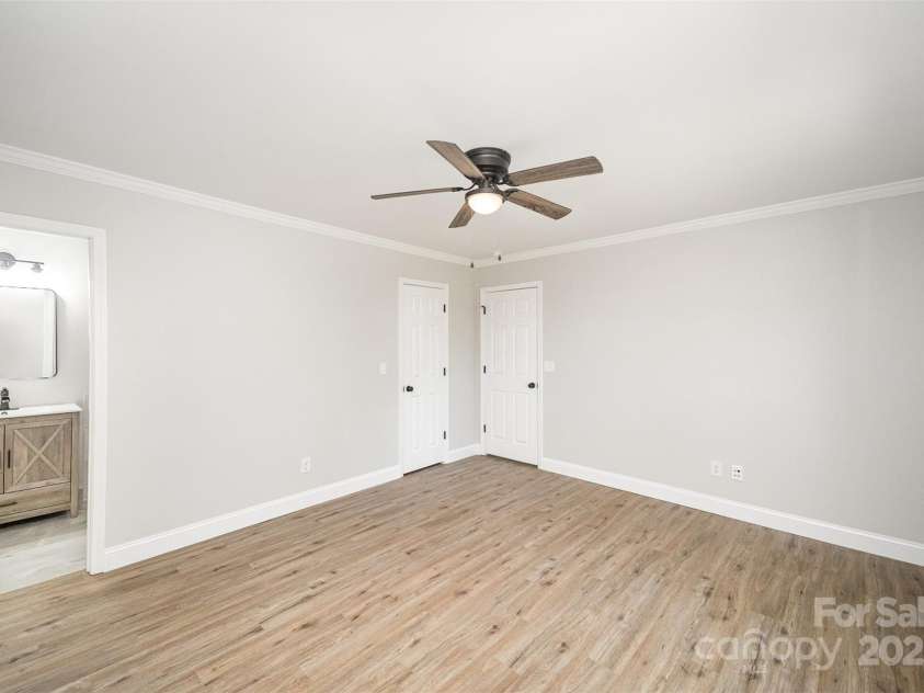 1513 White Ridge Drive, Rock Hill, SC 29732.  MLS# CAR4253408, YatesRealty ID 10709. 
