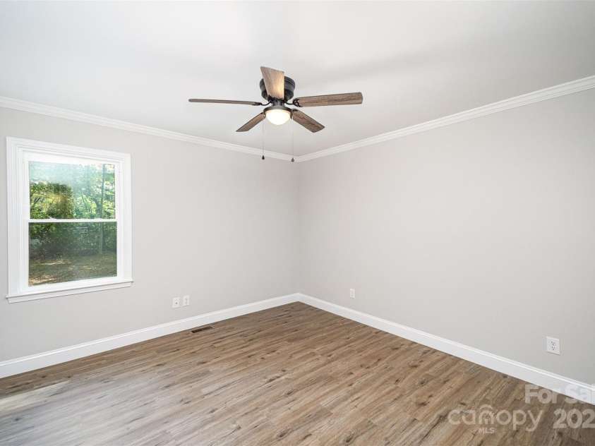 1513 White Ridge Drive, Rock Hill, SC 29732.  MLS# CAR4253408, YatesRealty ID 10709. 