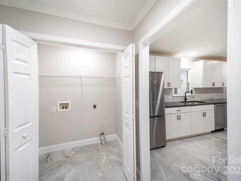 1513 White Ridge Drive, Rock Hill, SC 29732.  MLS# CAR4253408, YatesRealty ID 10709. 