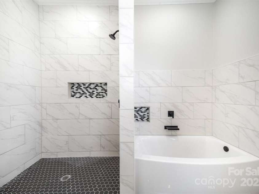 1513 White Ridge Drive, Rock Hill, SC 29732.  MLS# CAR4253408, YatesRealty ID 10709. 