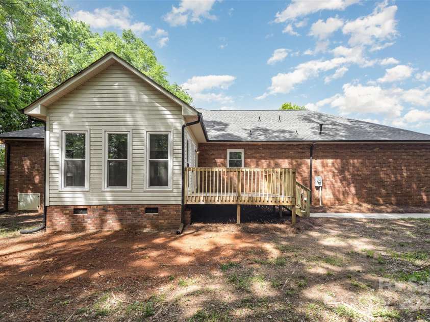 1513 White Ridge Drive, Rock Hill, SC 29732.  MLS# CAR4253408, YatesRealty ID 10709. 