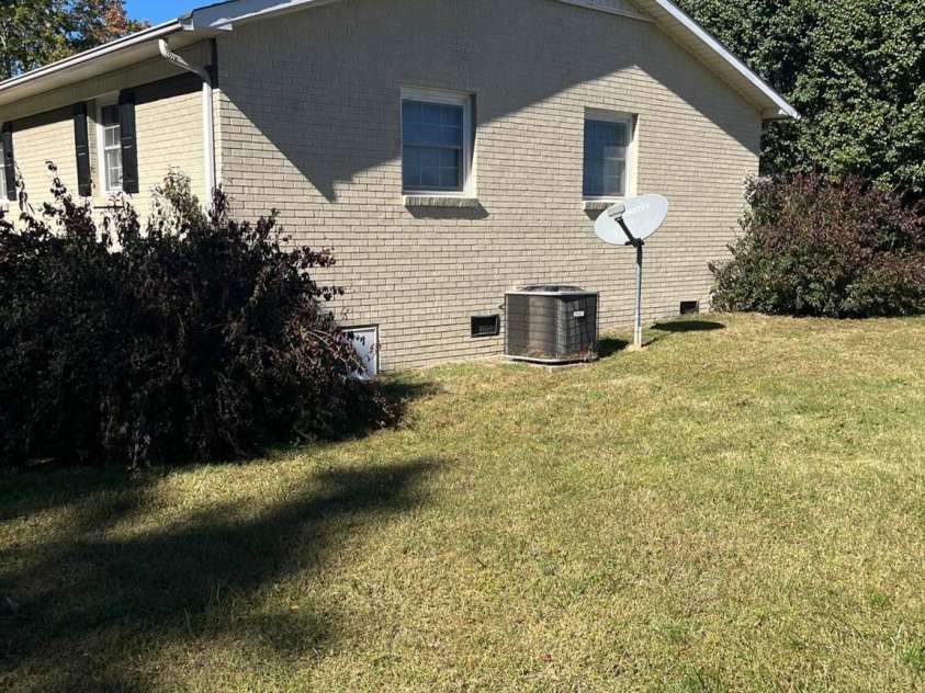 104 Edison Street, Kings Mountain, NC 28086.  MLS# CAR4319437, YatesRealty ID 1071. 