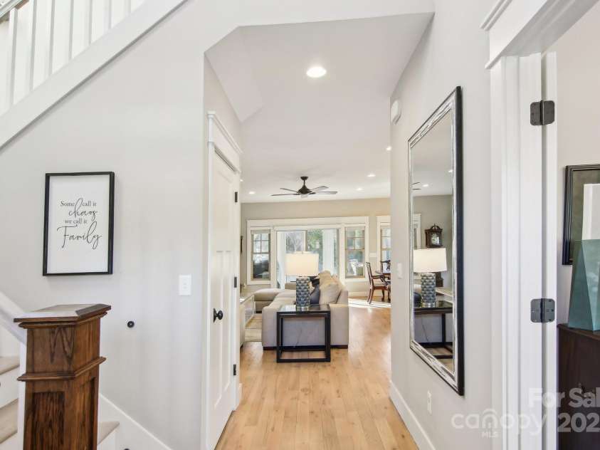 11 Barnrock Drive, Mills River, NC 28759.  MLS# CAR4215834, YatesRealty ID 1071. 