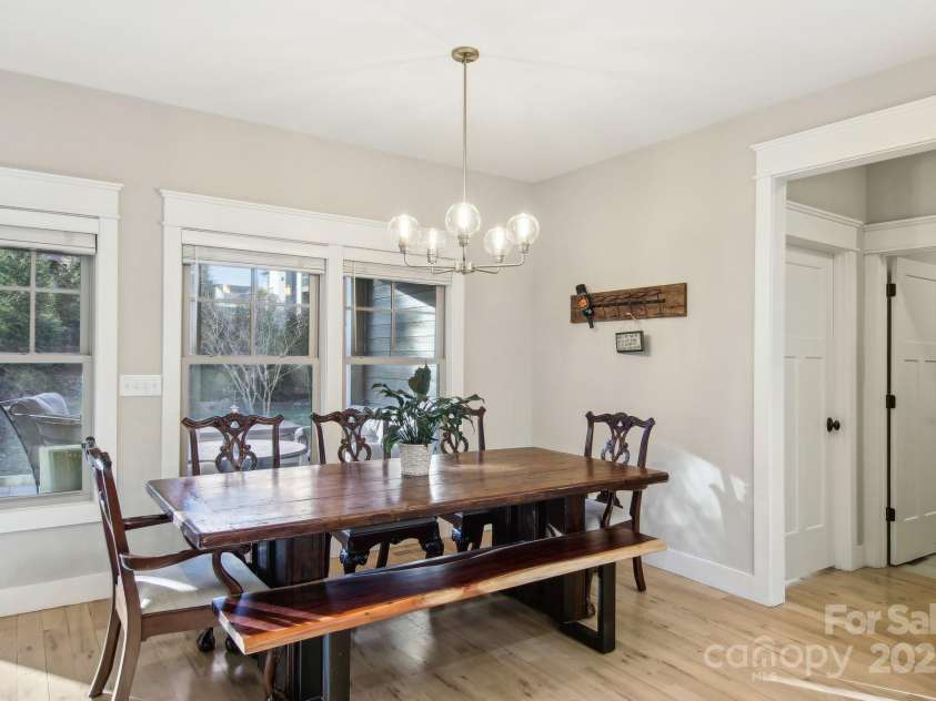 11 Barnrock Drive, Mills River, NC 28759.  MLS# CAR4215834, YatesRealty ID 1071. 