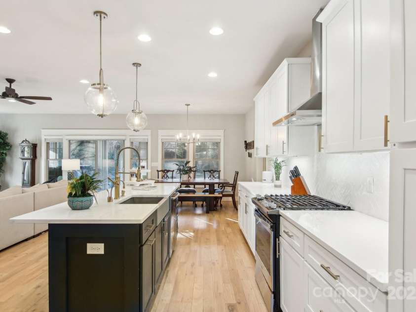 11 Barnrock Drive, Mills River, NC 28759.  MLS# CAR4215834, YatesRealty ID 1071. 