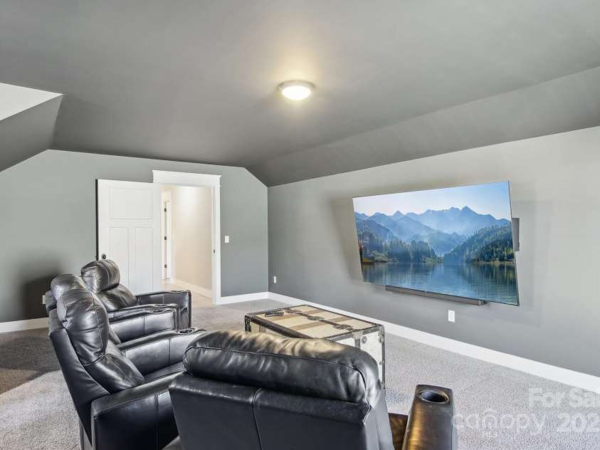 11 Barnrock Drive, Mills River, NC 28759.  MLS# CAR4215834, YatesRealty ID 1071. 