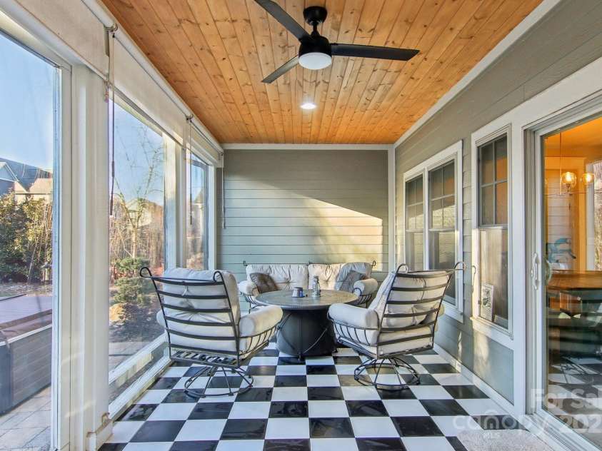 11 Barnrock Drive, Mills River, NC 28759.  MLS# CAR4215834, YatesRealty ID 1071. 