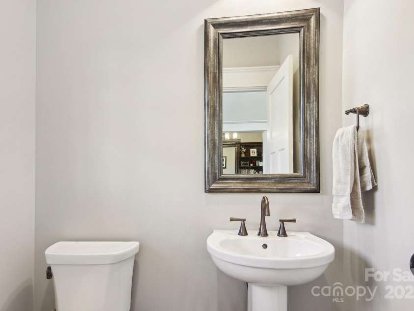 11 Barnrock Drive, Mills River, NC 28759.  MLS# CAR4215834, YatesRealty ID 1071. 