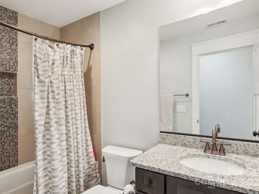 11 Barnrock Drive, Mills River, NC 28759.  MLS# CAR4215834, YatesRealty ID 1071. 