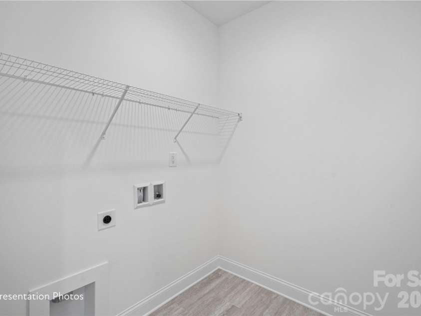 4506 Castleton Road, Charlotte, NC 28211.  MLS# CAR4355977, YatesRealty ID 10710. 