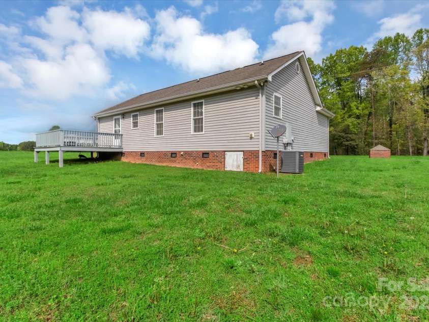 4773 Westwinds Road, Lincolnton, NC 28092.  MLS# CAR4243284, YatesRealty ID 10710. 