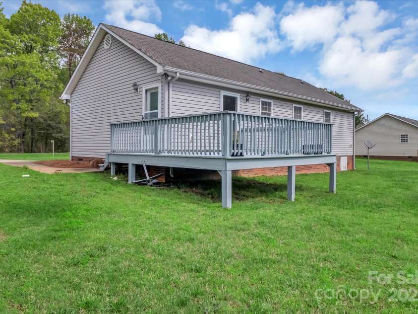 4773 Westwinds Road, Lincolnton, NC 28092.  MLS# CAR4243284, YatesRealty ID 10710. 