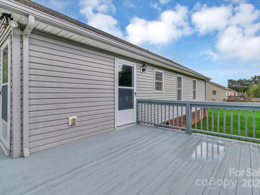 4773 Westwinds Road, Lincolnton, NC 28092.  MLS# CAR4243284, YatesRealty ID 10710. 