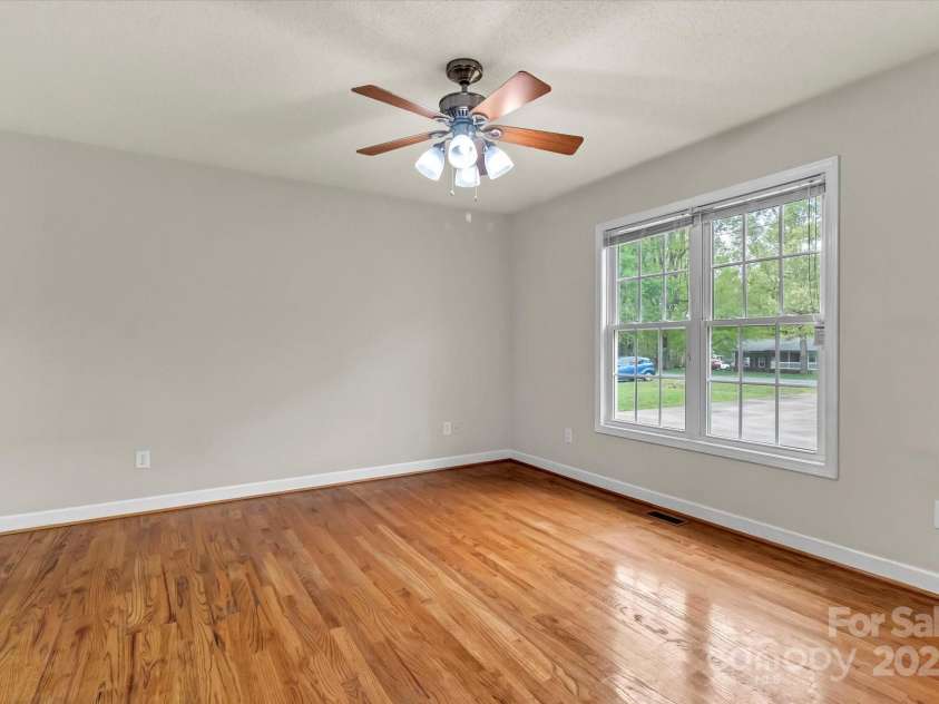 4773 Westwinds Road, Lincolnton, NC 28092.  MLS# CAR4243284, YatesRealty ID 10710. 