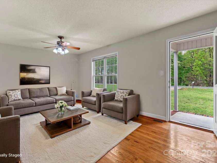 4773 Westwinds Road, Lincolnton, NC 28092.  MLS# CAR4243284, YatesRealty ID 10710. Virtual Staging