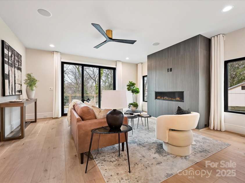 1516 Caldwell Street, Charlotte, NC 28206.  MLS# CAR4222711, YatesRealty ID 10711. 